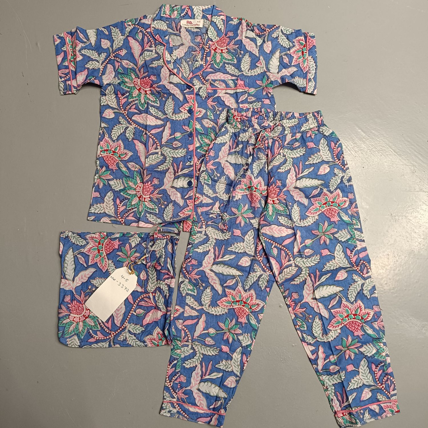 4-5 Year Cotton Half Sleeves Shirt Collar Neck Full Pajama Set