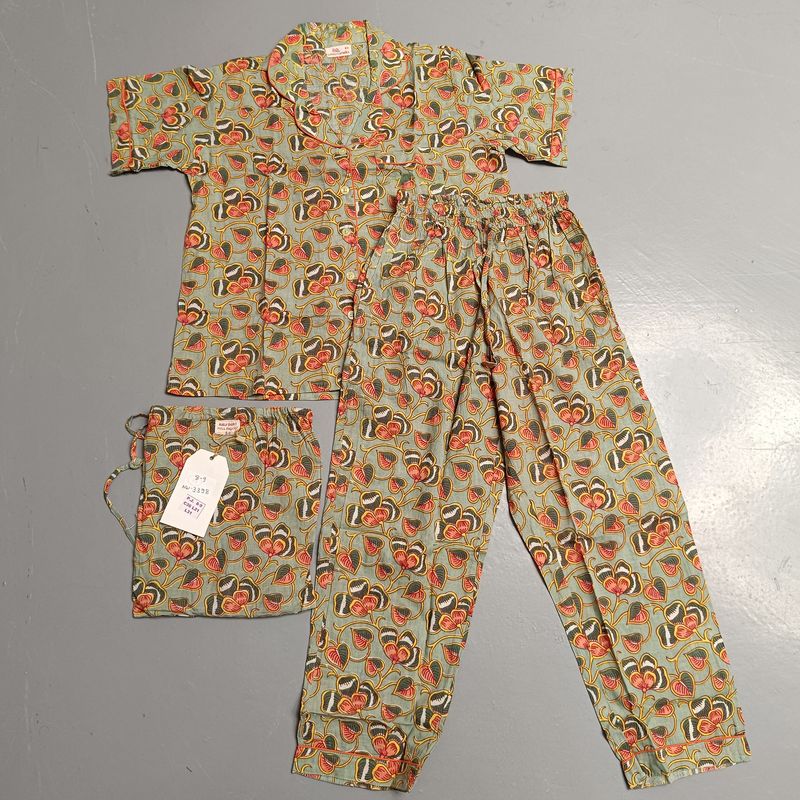 8-9 Year Cotton Half Sleeves Shirt Collar Neck Full Pajama Set