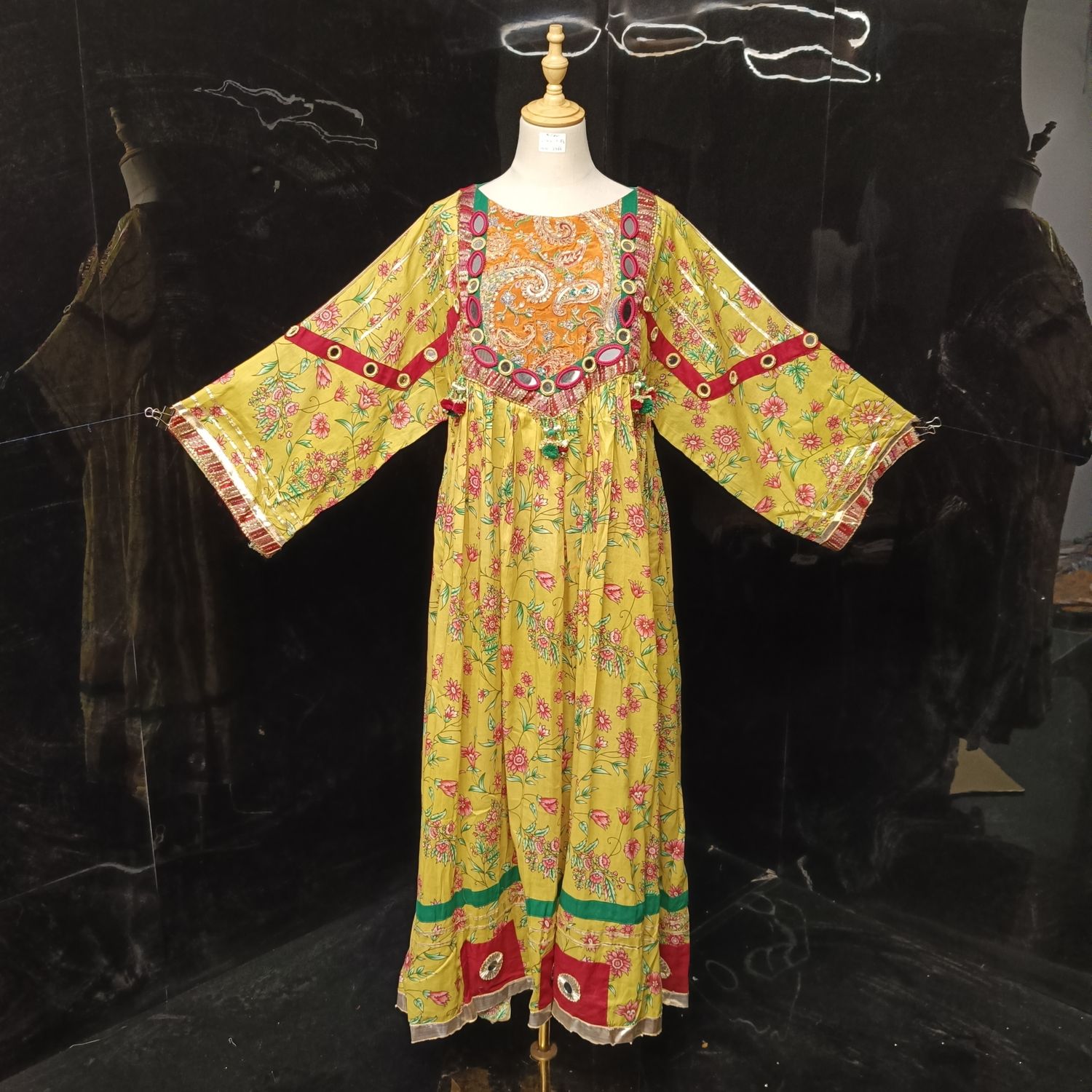 S/M  Banjara Special Dress Length 53" Inches Chest 40" Inches