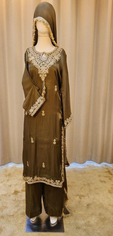 L Size Tehmina Jillani Pink Pure Sheesha Silk Jalabiya With Embroidery Length 55"