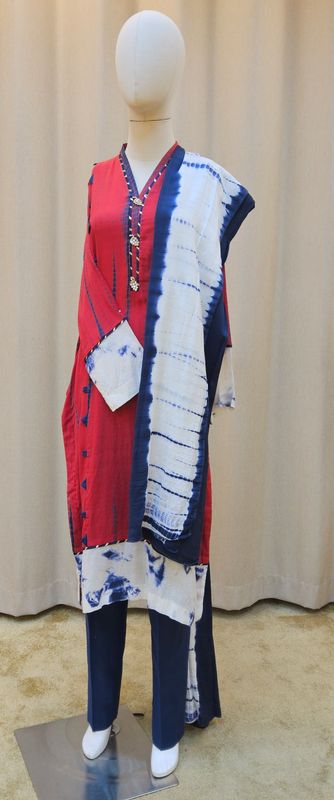 Fasiha's collection 3pcs suits