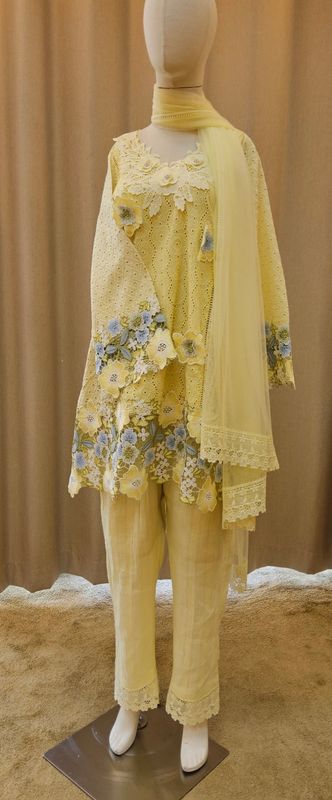 Velora Mahajabeen 3pcs collection 