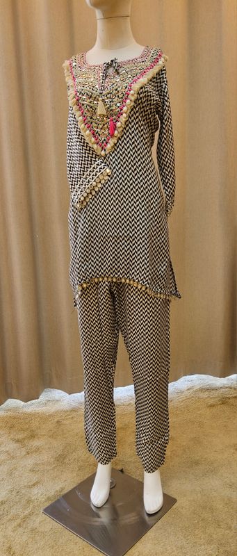 Velora Mahajabeen 2pcs collection 