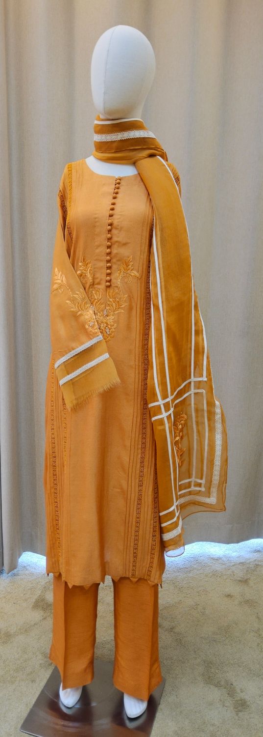 Enlightened A Fashion Botique