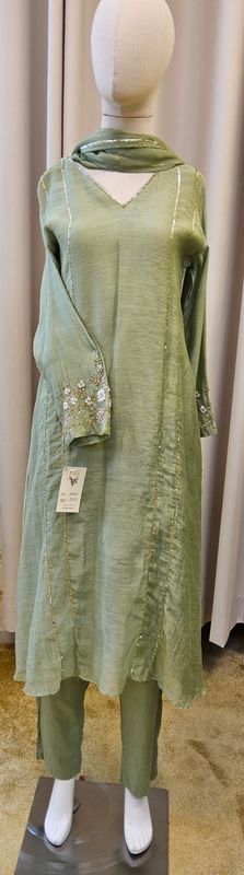 3pcs dress by Minimal by Aania