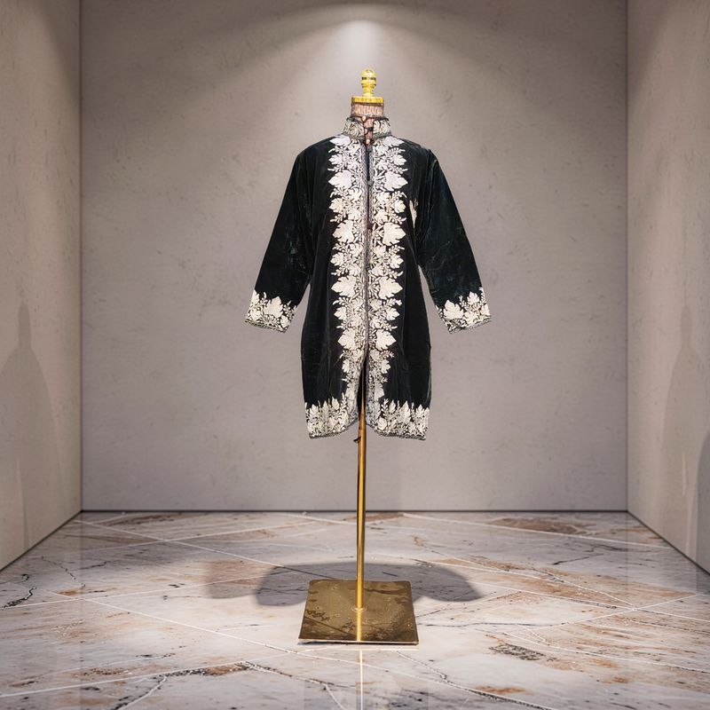 L-XL Jacket Velvet Length 35" inches