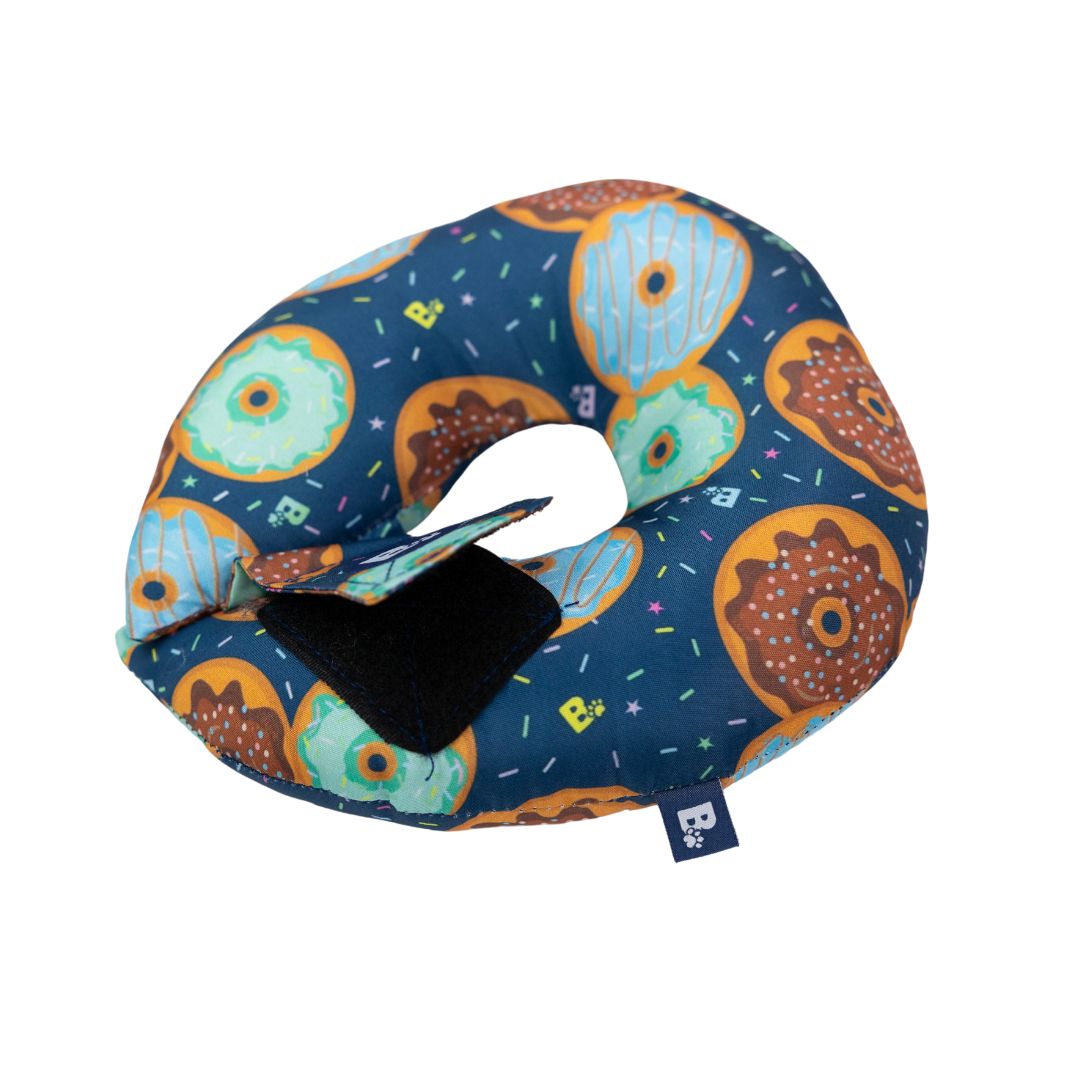 Elizabethan Donut Necklace - Blue with Donuts