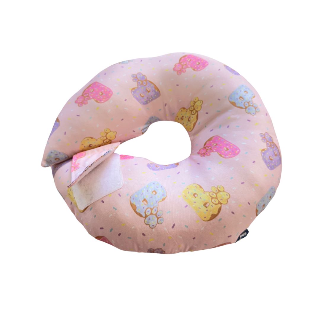 Elizabethan Donut Necklace - Pink