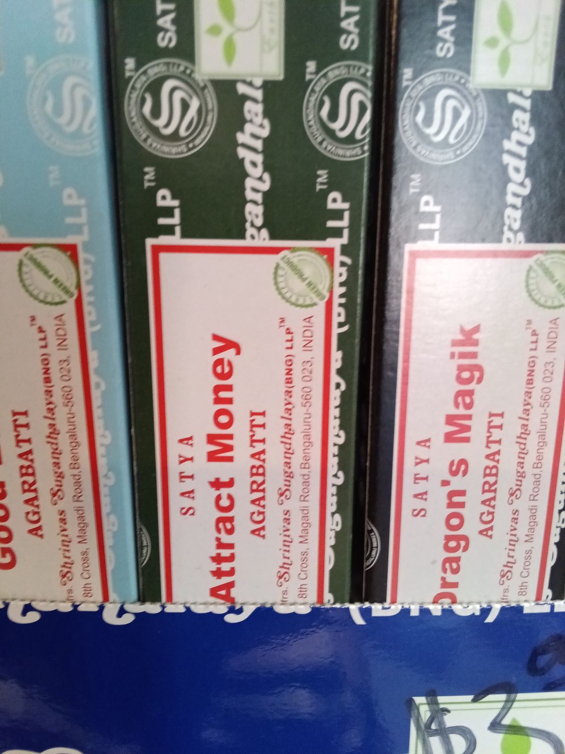 Attract money incense