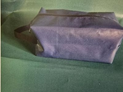 220 WORLD BAGS SHAVE KIT BAG