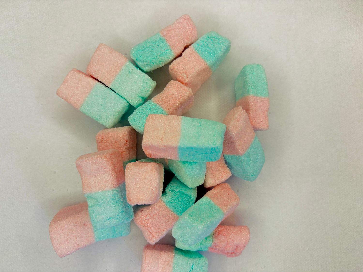 Pink Marshmallow Sour Bubble Gum 50 g