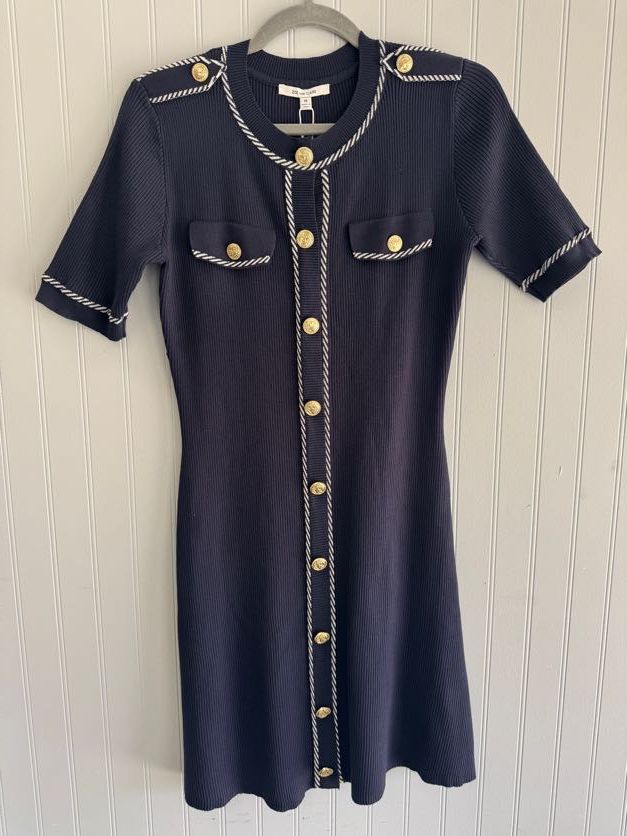 Contrast Collar Button Mini Dre