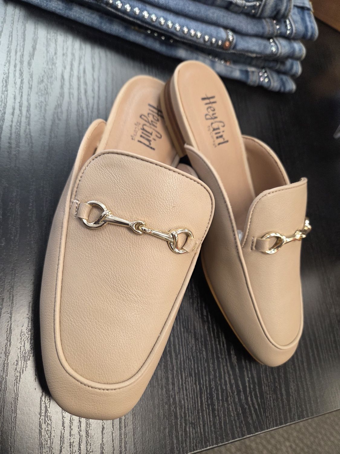 Charmer Camel Mule