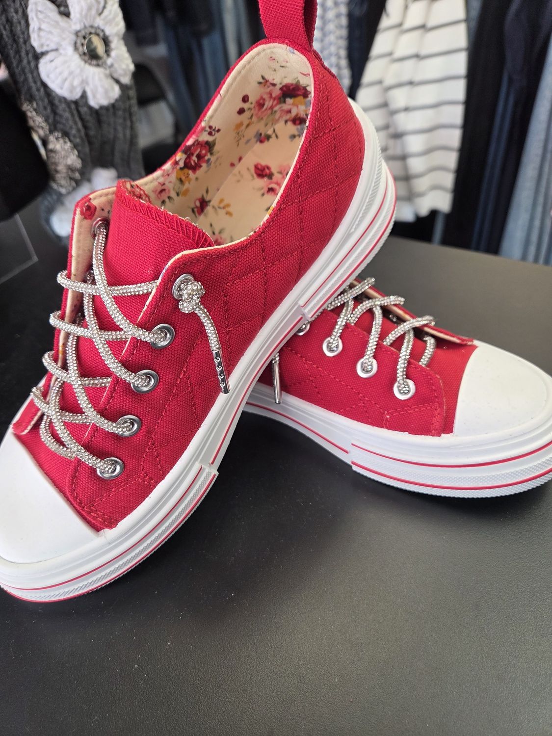 Aman Quilt Red