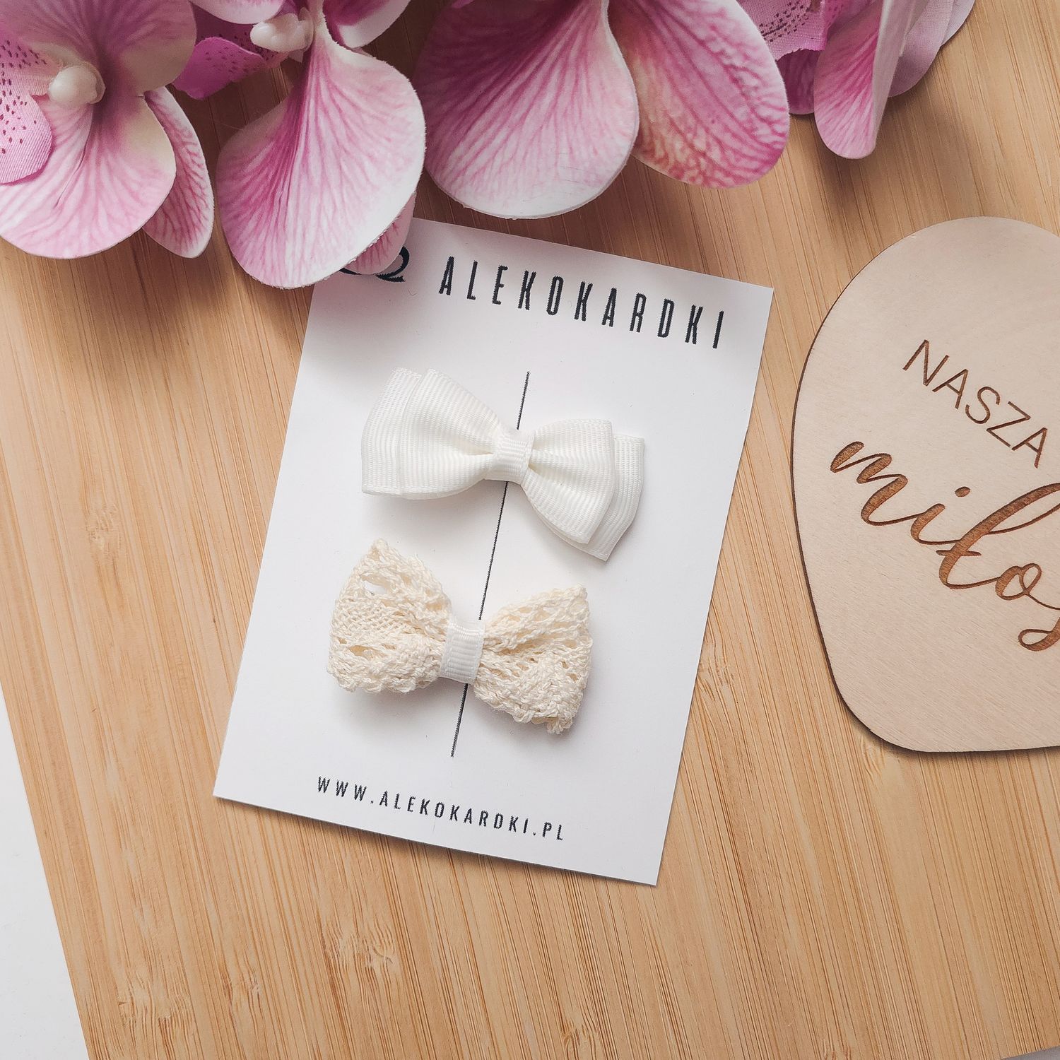 Spinka do włosów beżowo biała