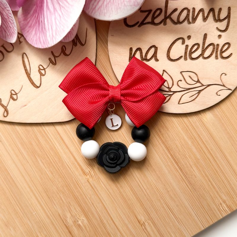 Agrafka biała czarna róża