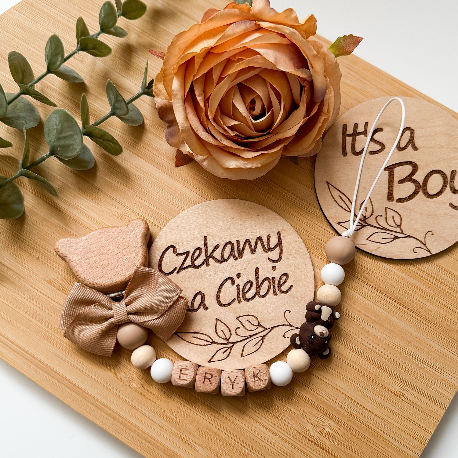 Zawieszka do smoczka brązowy miś