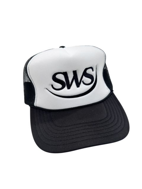 OLD SCHOOL TRUCKER HAT