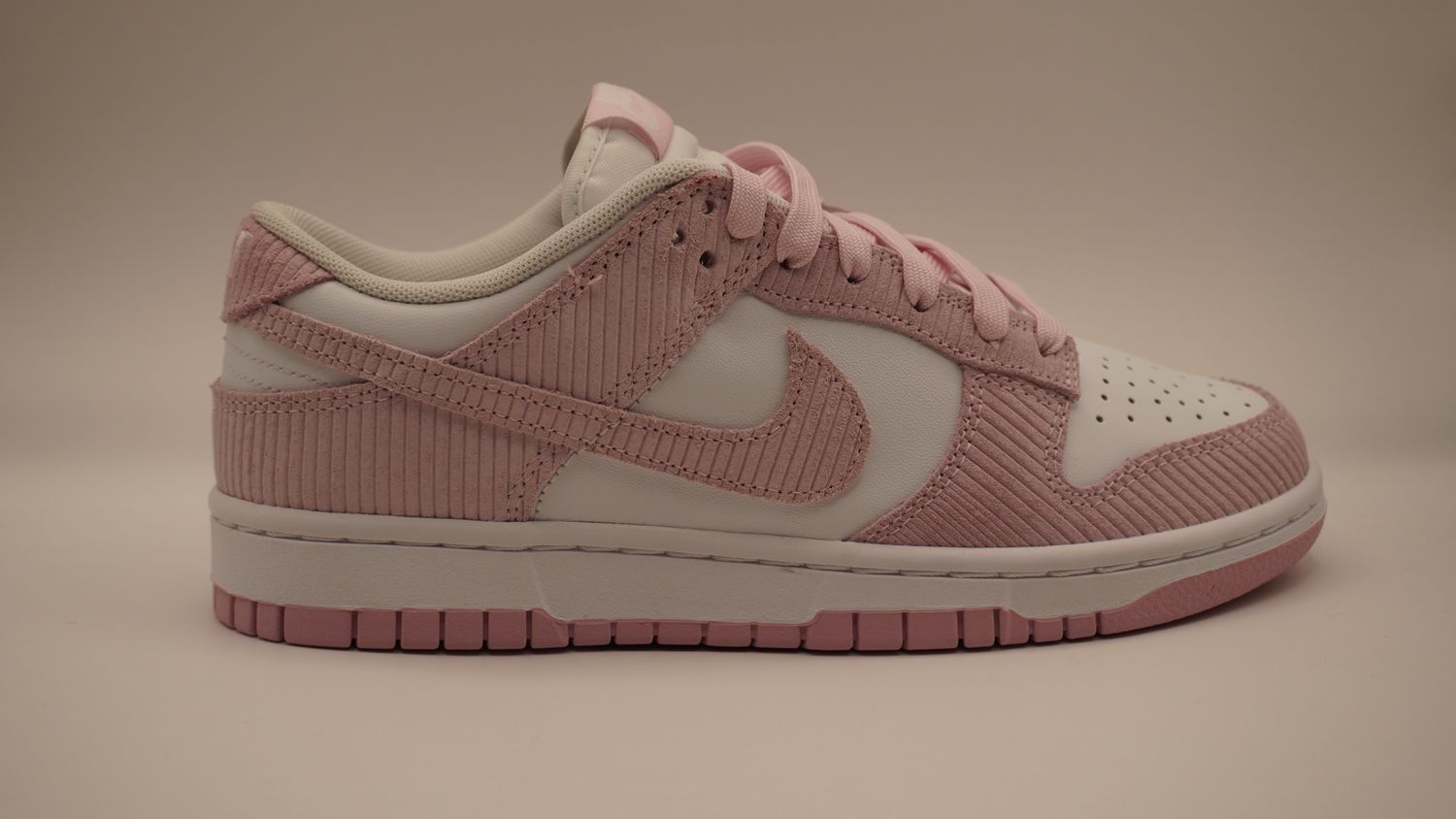 Dunk Pink Corduroy