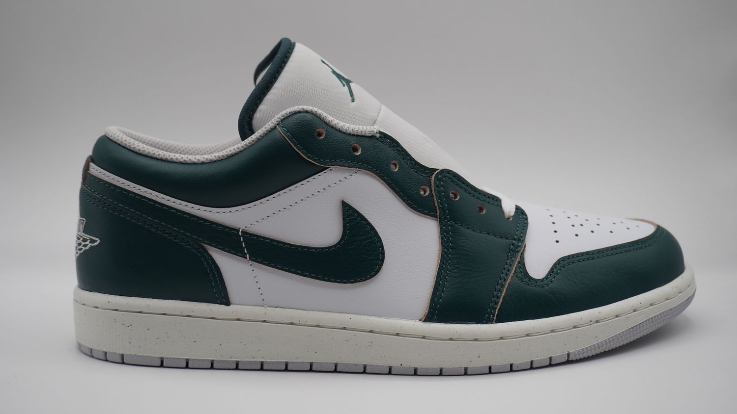 Jordan 1 Low Oxidized Green