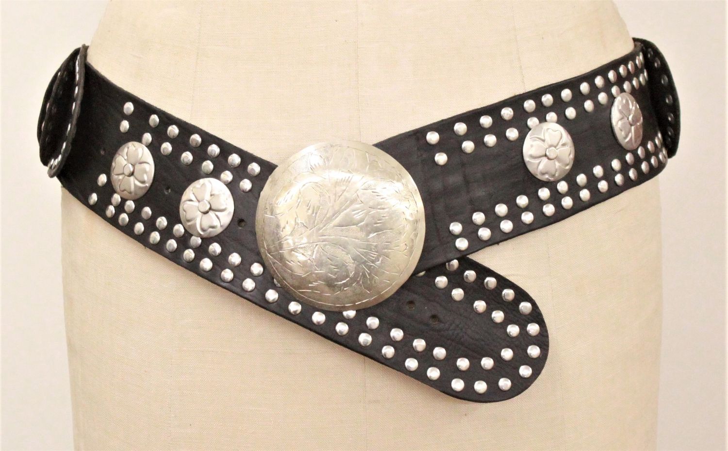 Black Belt w/ Silver