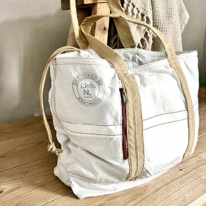 Parachutebag Khaki/White Recycled