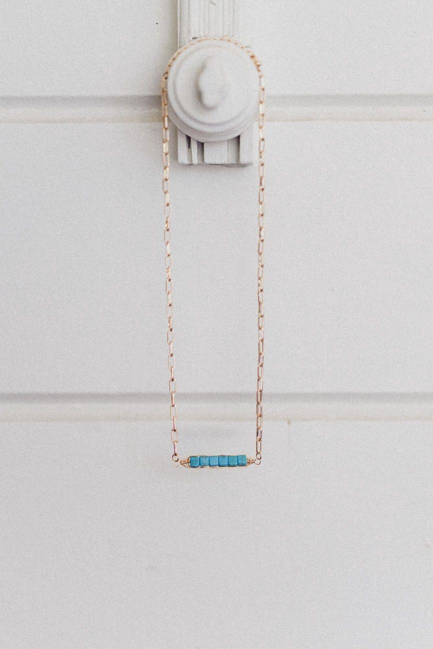 Desert Line Necklace - Gold