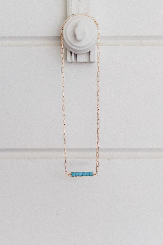 Desert Line Necklace - Gold