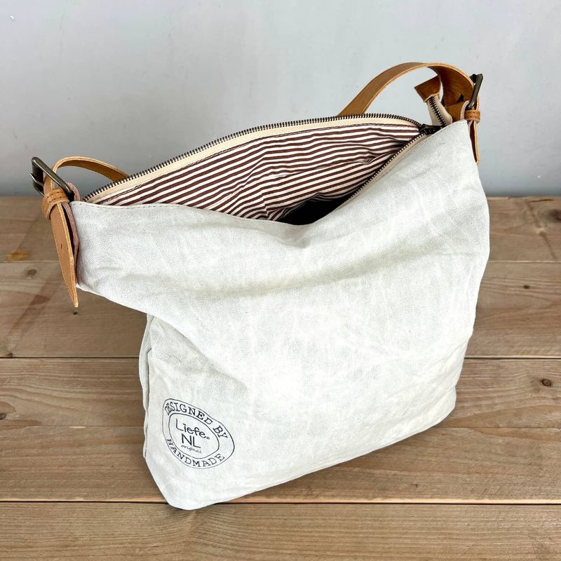 Bucklebag (Canvas) - Recycled Fabric