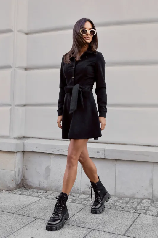 ​Czarna sukienka koszulowa z wiązaniem w talii