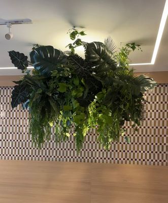 Large Round Floral Hanging Grid – 120cm