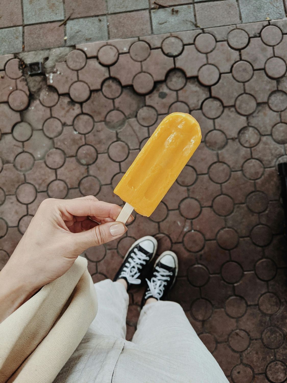 Lemonade Popsicle