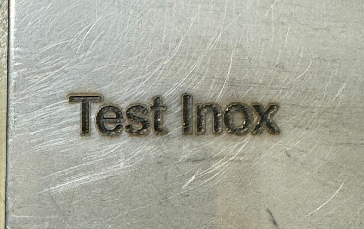 Marquage laser acier inox, Sevy Créations Bois