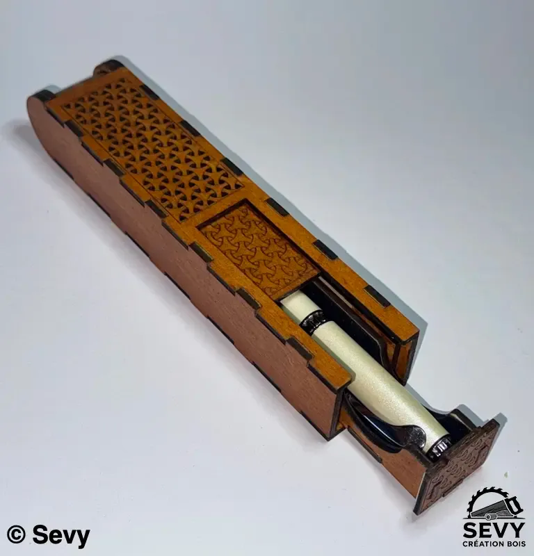 Etuis à Stylo coulissant en bois Etuis en bois pour un stylo finition acajou - Sevy Créations Bois