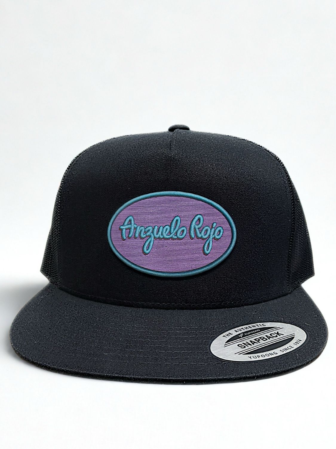 Black Anzuelo Rojo Cap