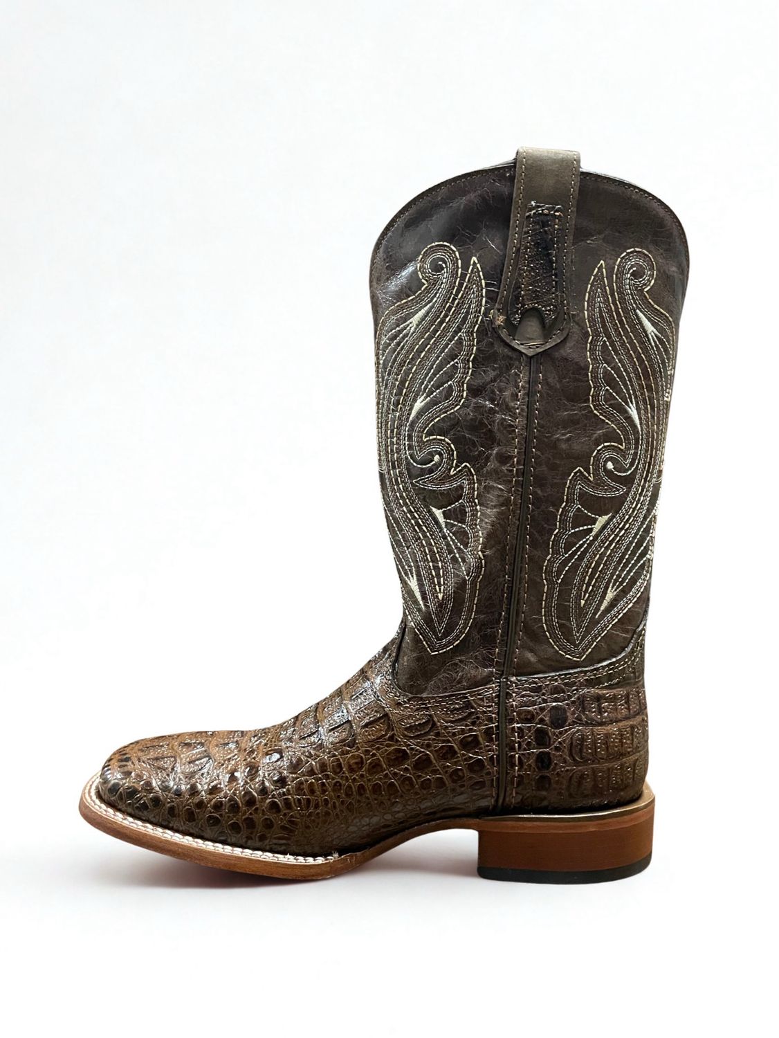 Brown Caiman Boots (sizes Run Big)