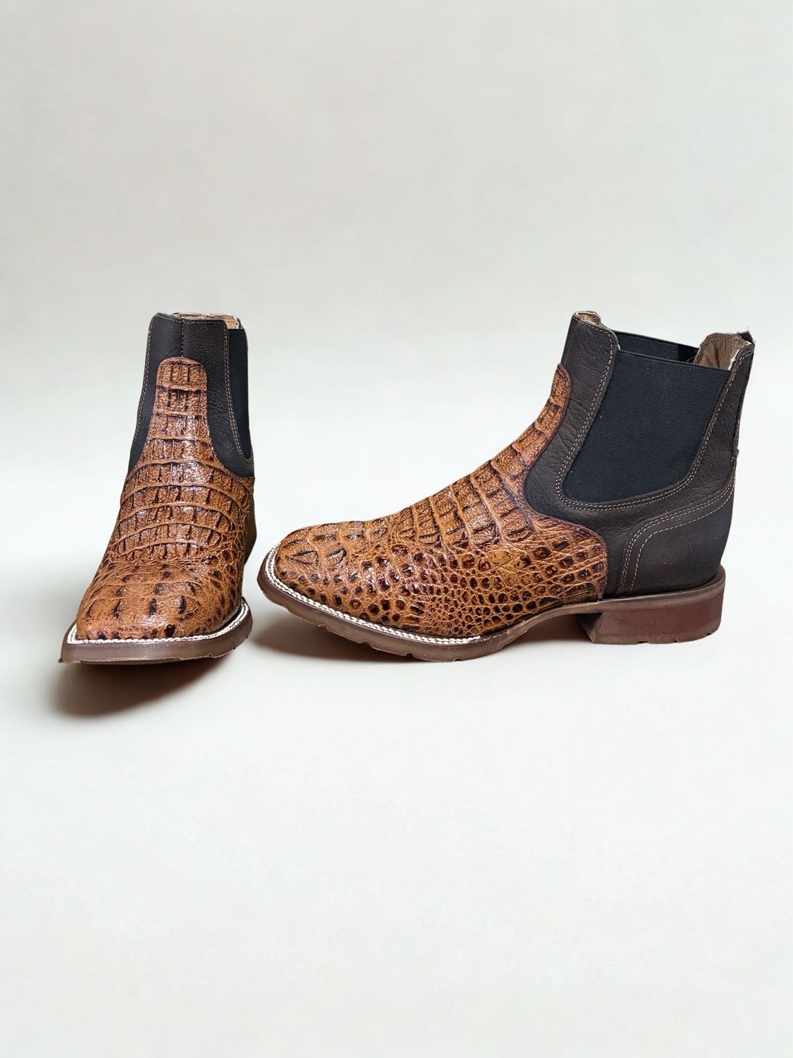 Cognac Caiman Boots