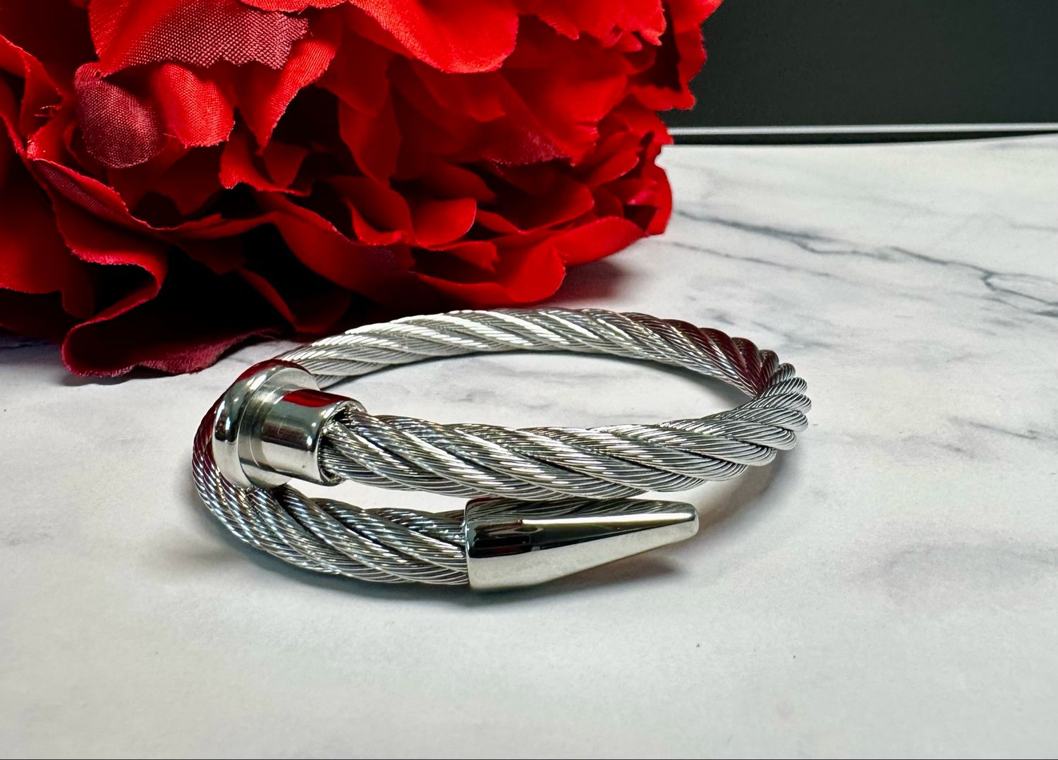 Silver Nail
