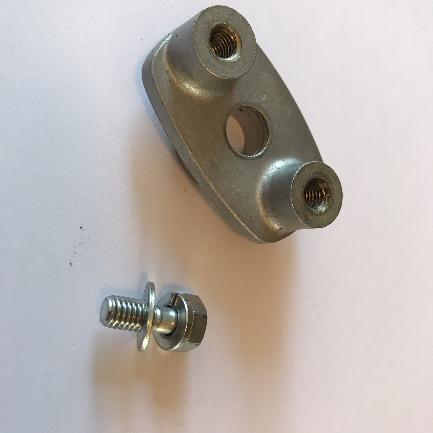 Zenoah Clutch Seat 