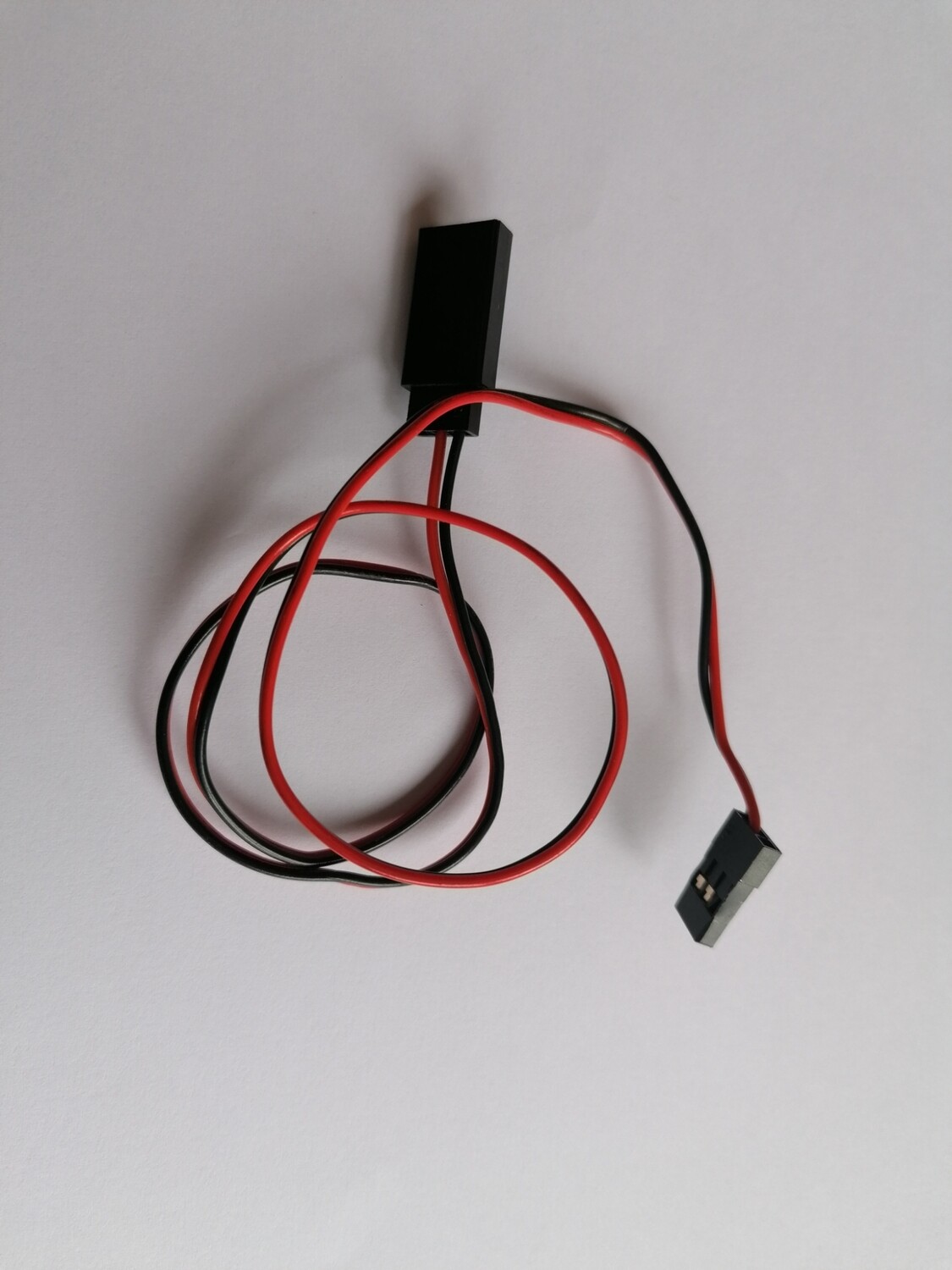 Servo extension lead