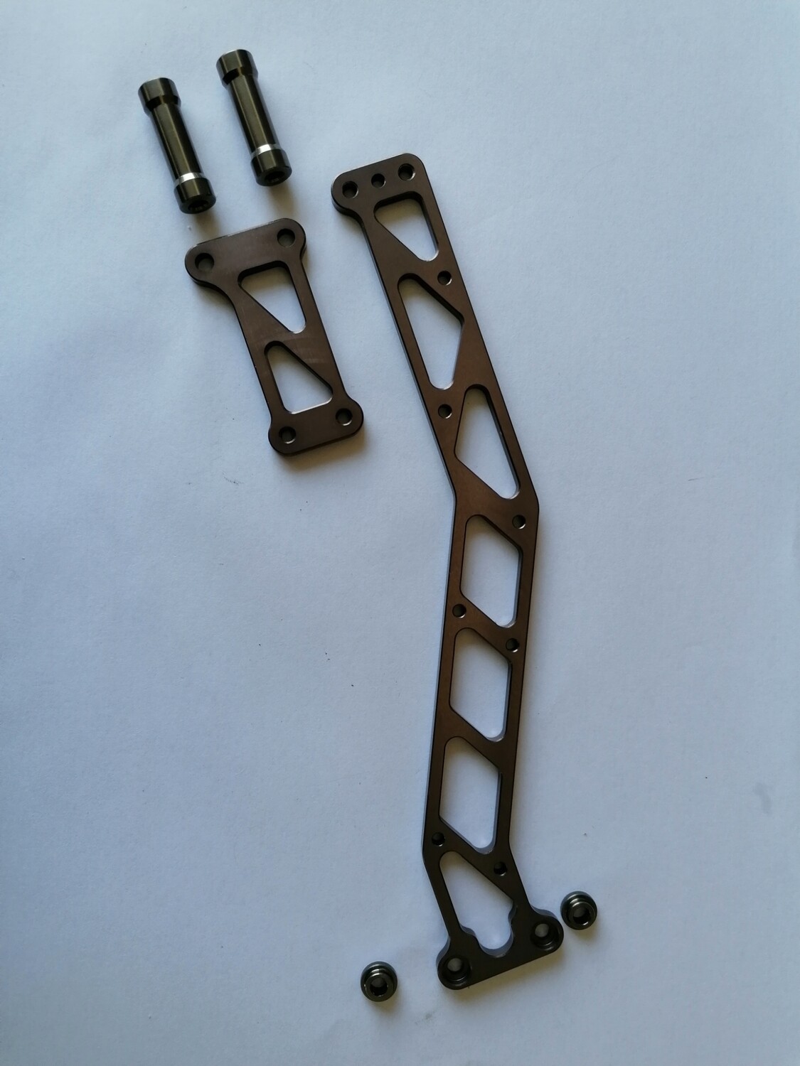 F5 chassis stiffener Mcd