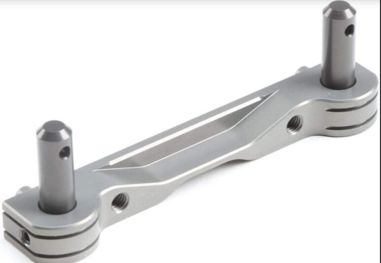 Los351013 Losi 5ive t/2.0 rear cage mount