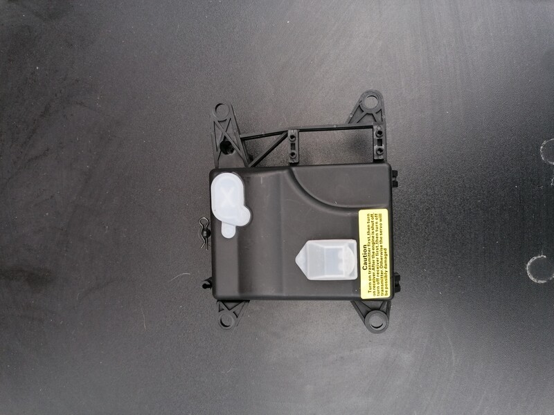 Baja radio box servo tray with switch