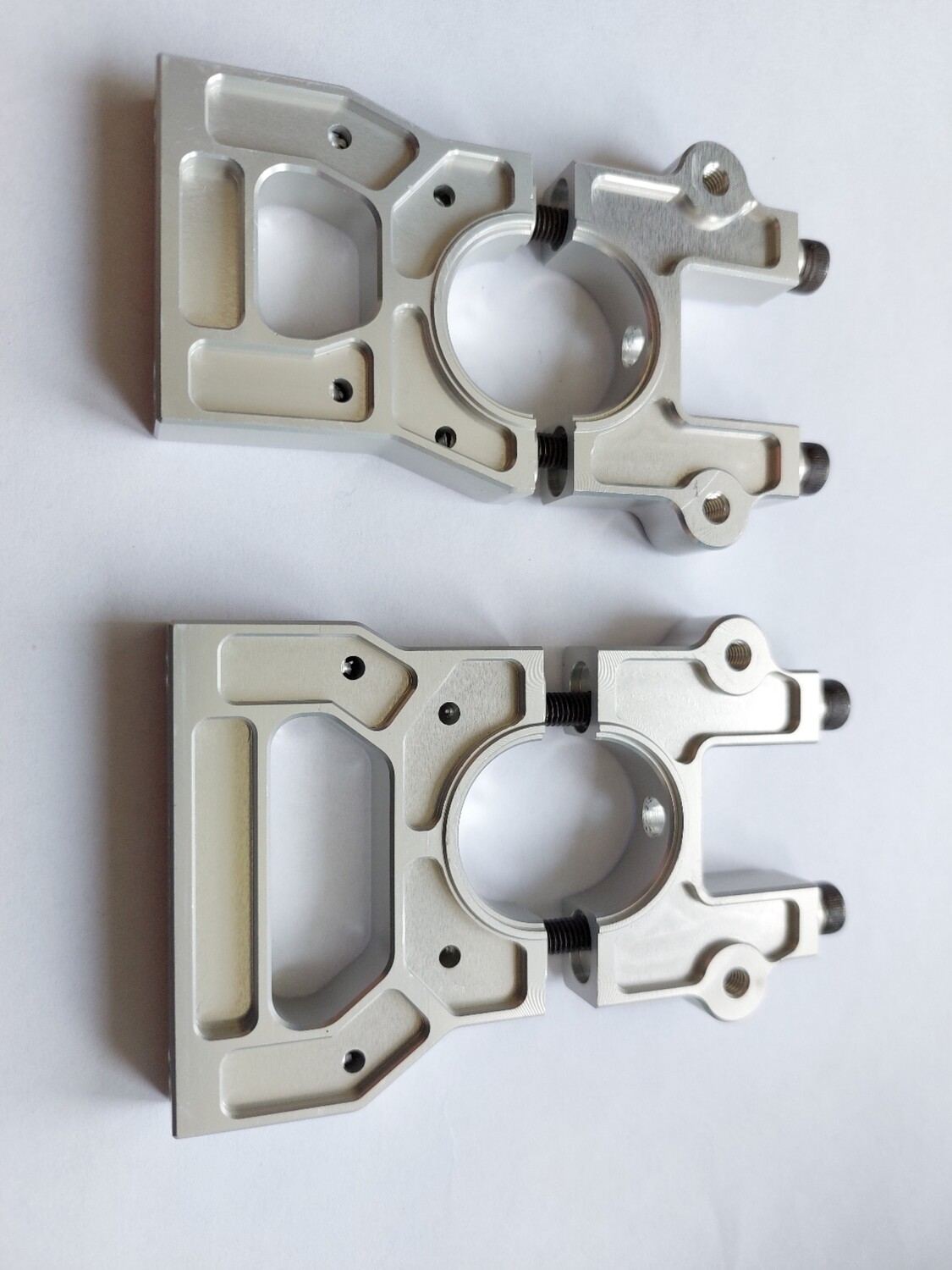 Losi 5ive cnc alloy Centre diff towers quick release