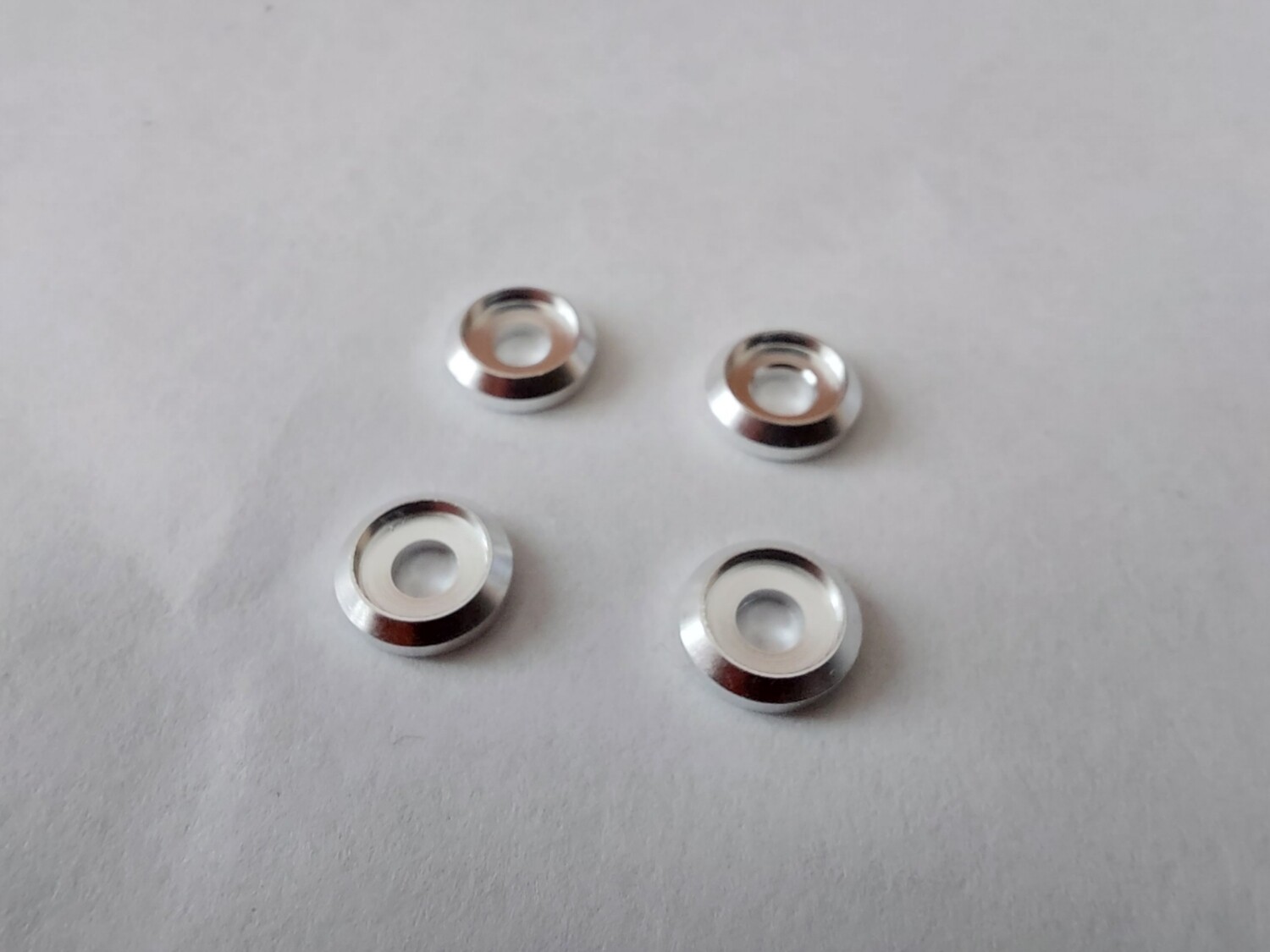 Servo bolt seat washer qty4