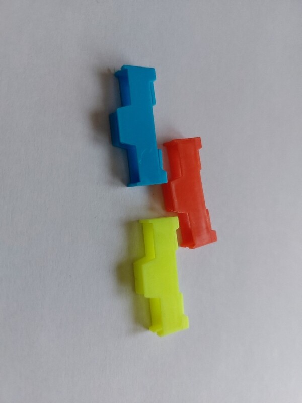 servo/extension wire safety clips qty3