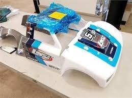 8105bl Genuine Losi 5ive-T body shell set, 2.0 painted blue