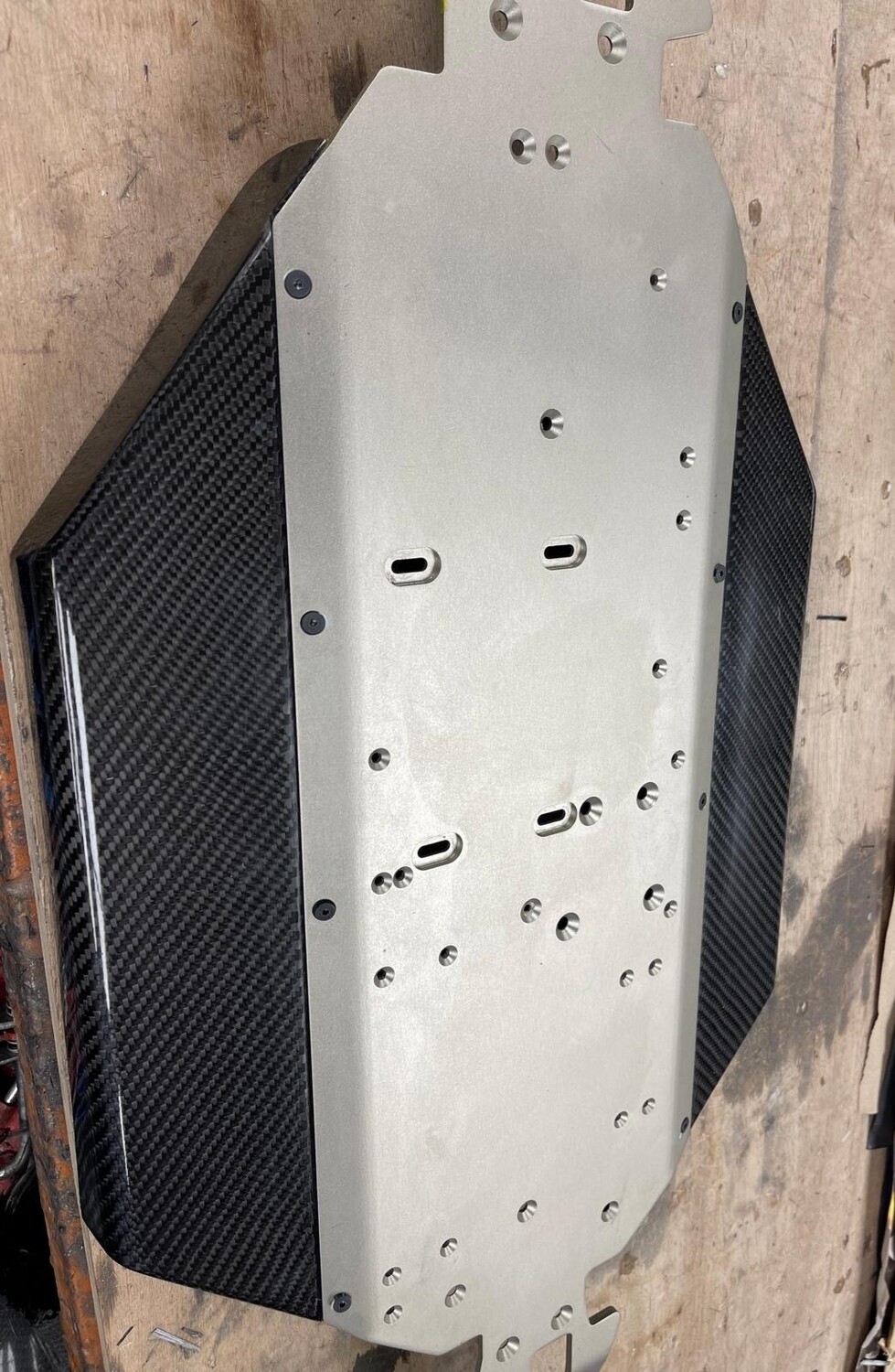 Losi 5ive T v1 2.0 carbon fibre side pods clearance Losi 5ive T v1 2.0 carbon fibre side pods clearance