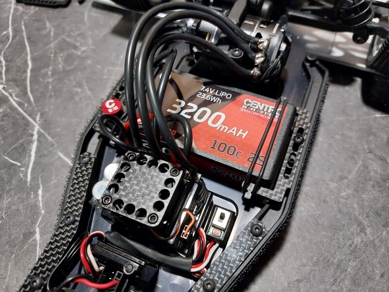 CCR carbon fibre lipo battery holders with oring