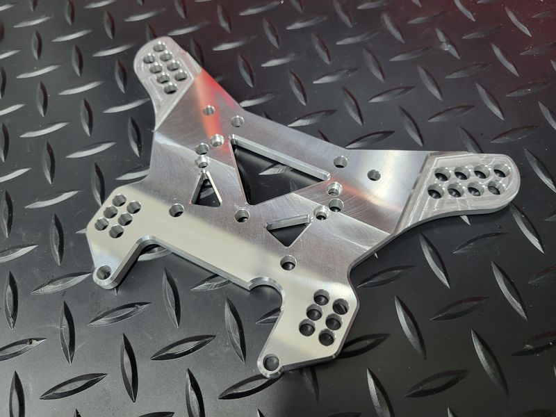 CCR Billet 7075 Losi 5ive T rear shock tower v3